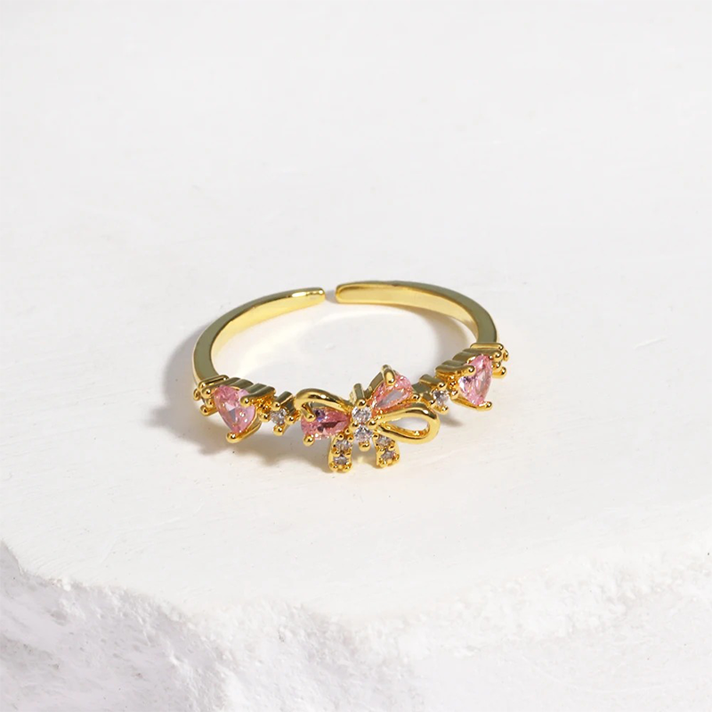 LoveShine Bow Ring